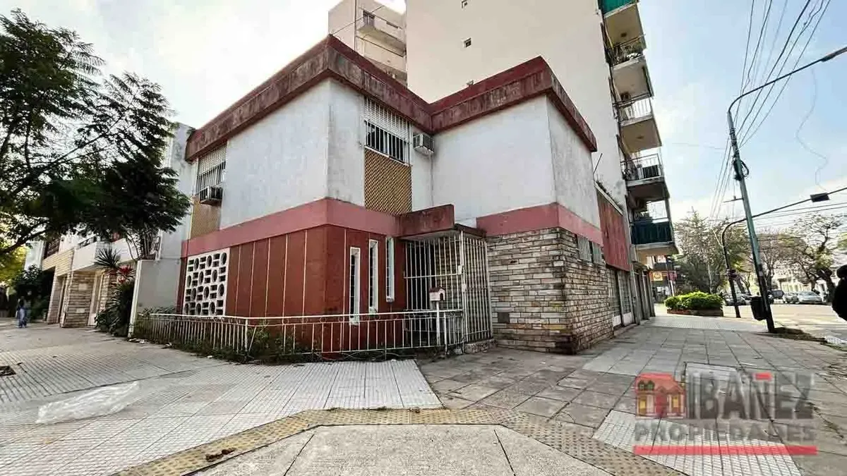 Casa en Villa Urquiza con terraza