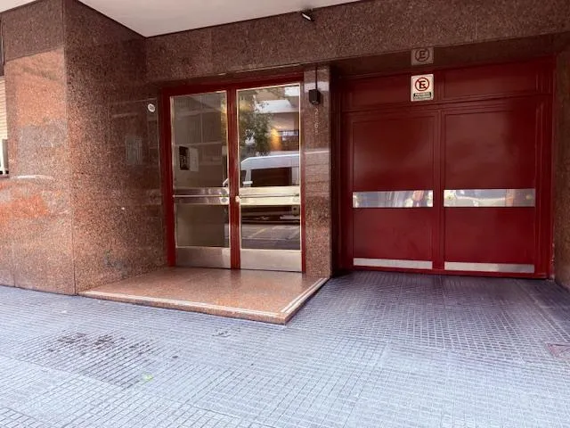 3 dormitorios, cochera y seguridad 24h