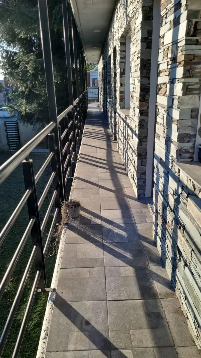 2 ambientes con balcón