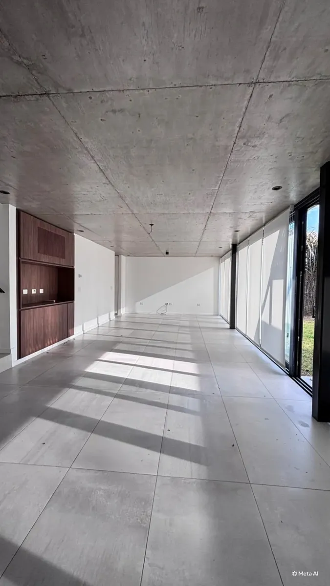 Duplex com piscina e churrasqueira