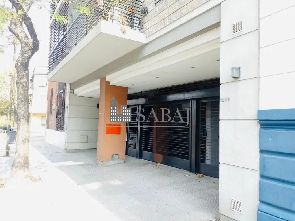 6º piso con balcón y SUM