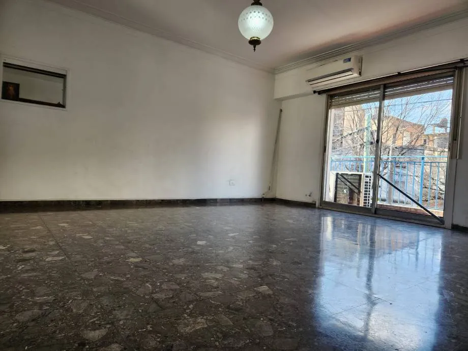 Departamento En Alquiler En Moron Centro