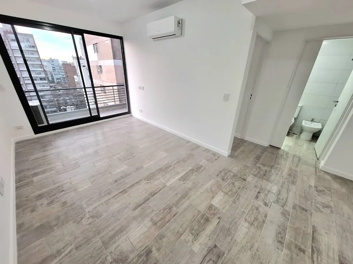 Listing: 1 bedroom, Almagro