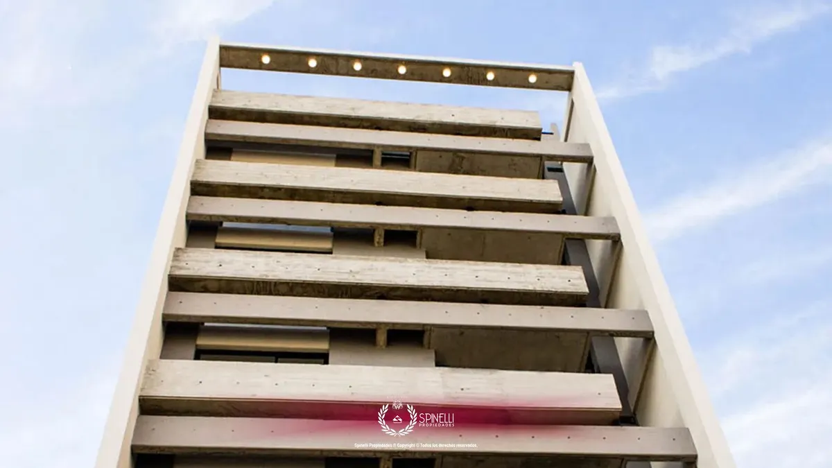 Balcón contrafrente, piso 4