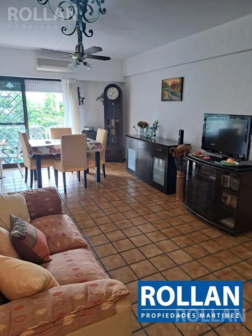 Departamento 2 Ambientes En Alquiler En Olivos. No Apto Mascotas