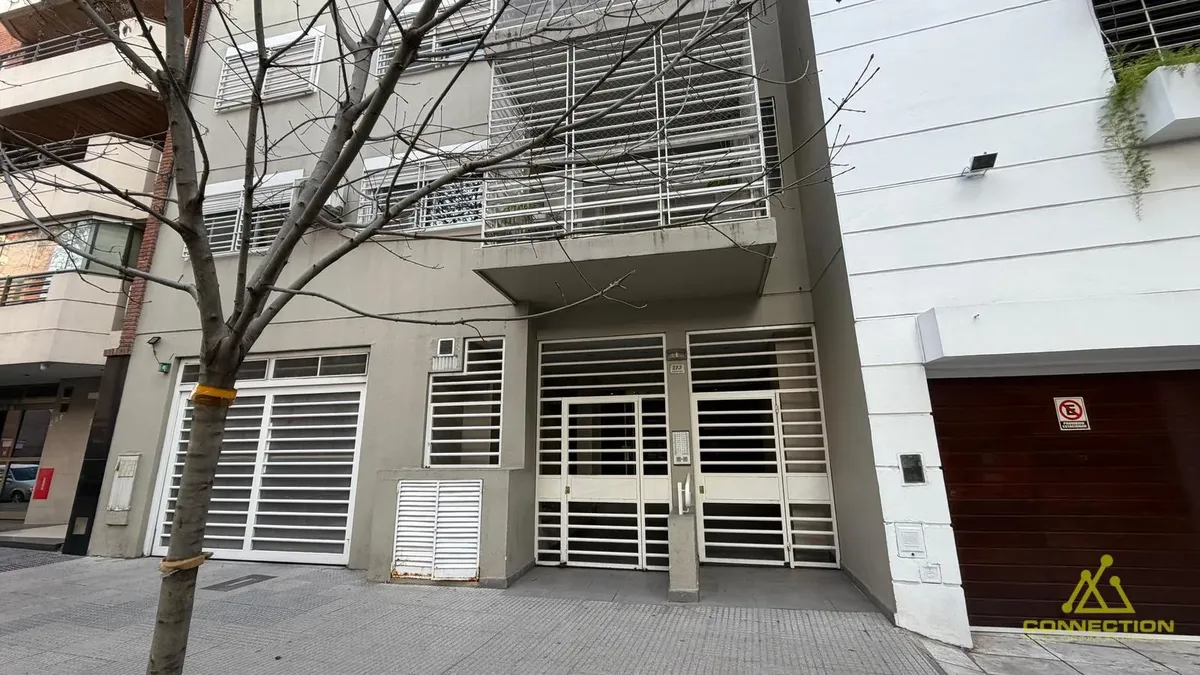 Imóvel: 2 quartos, Flores