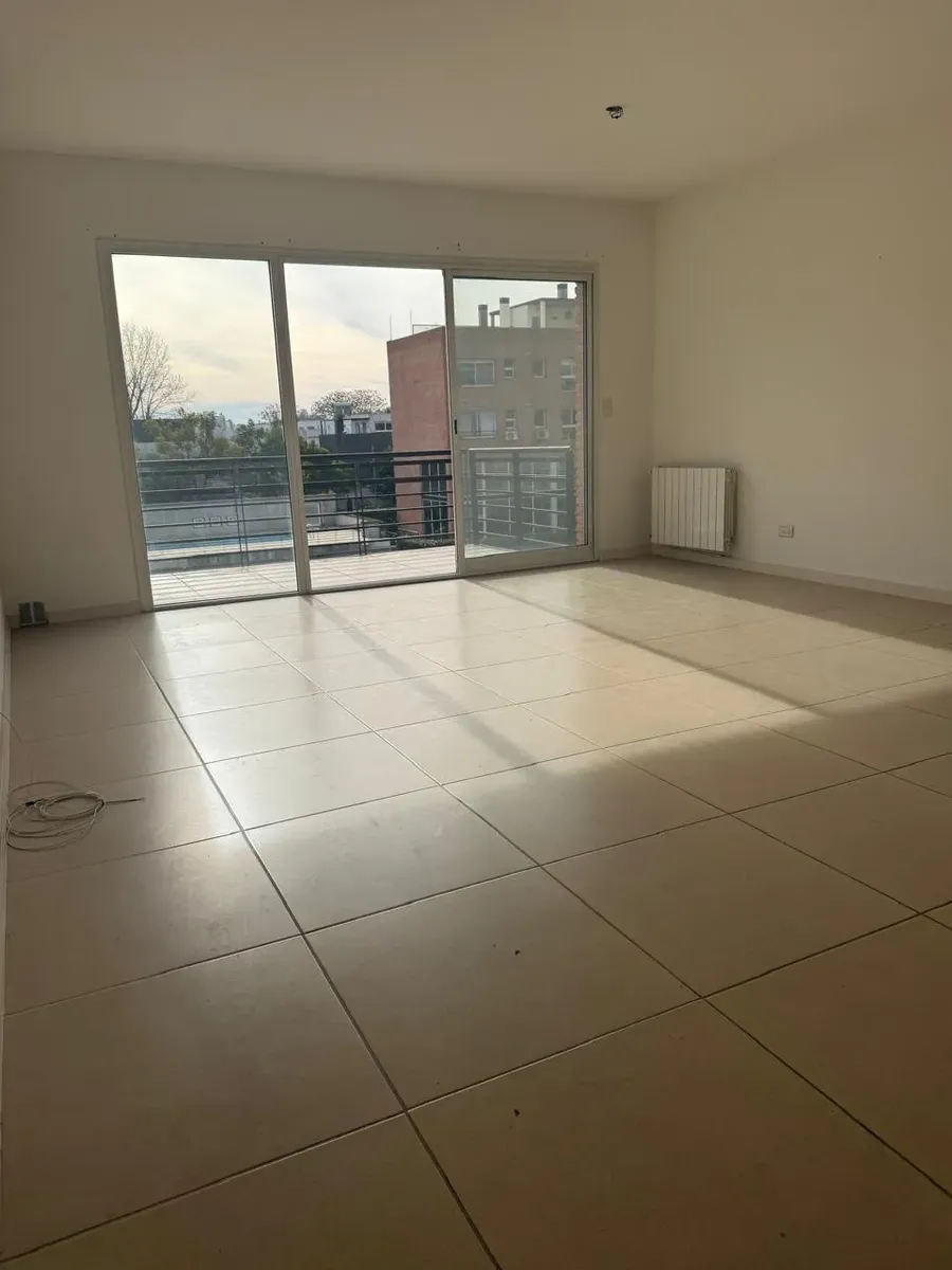 Imóvel: 1 quarto, Beccar