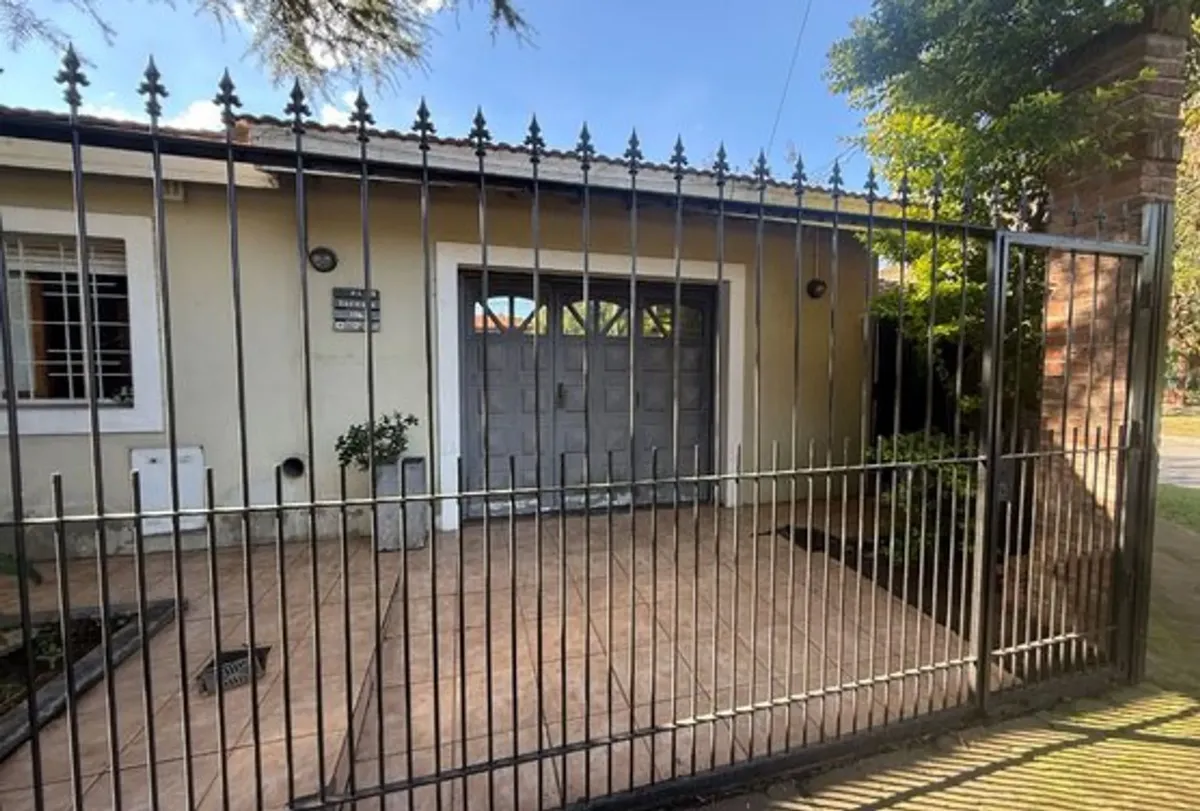 Alquiler Casa 4 Amb Ciudad Evita Con Pileta