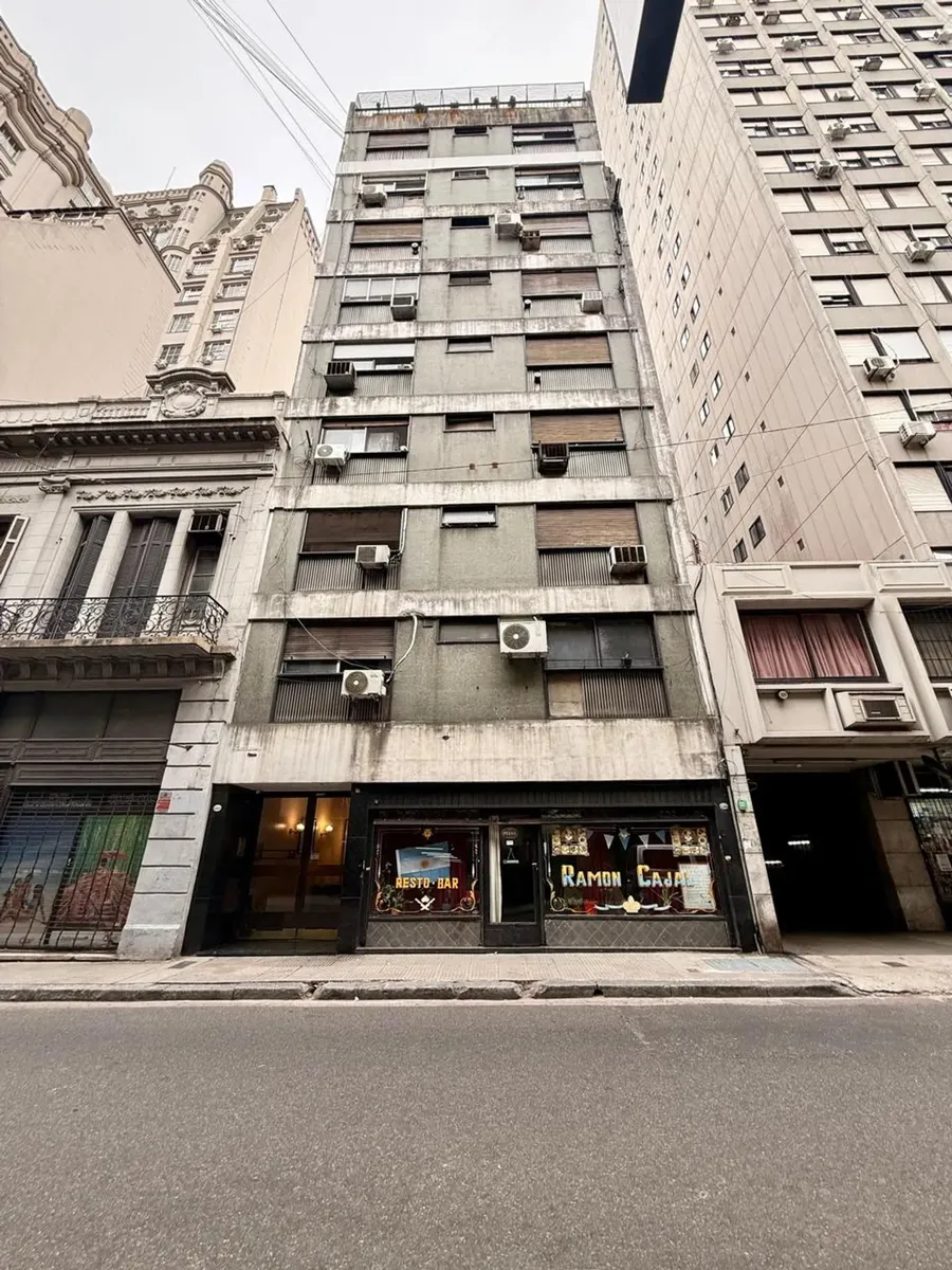 Monoambiente dividido piso 7