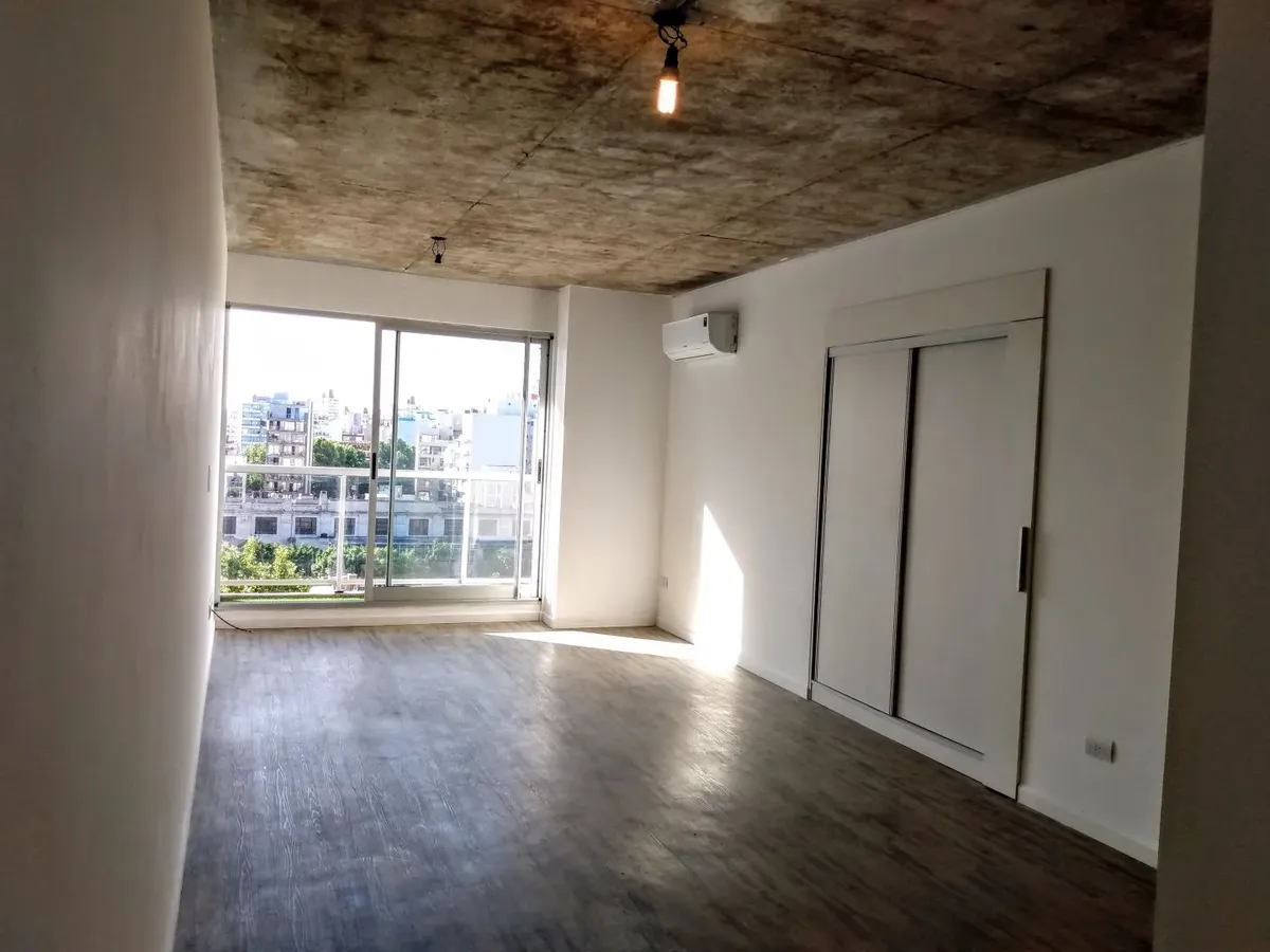 Varanda 3 m², 8º andar