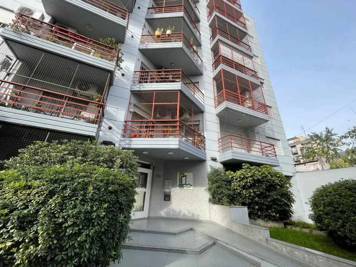 Alquiler Monoambiente 40 M2 Con Balcón En Morón