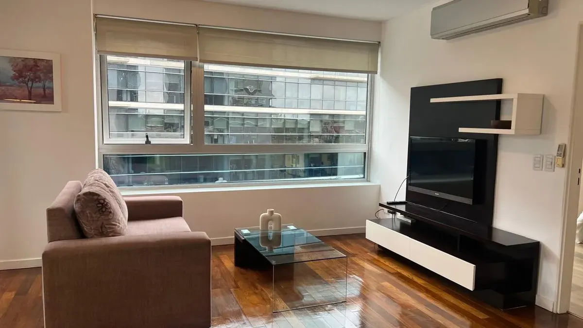 Puerto Madero, balcón y suite