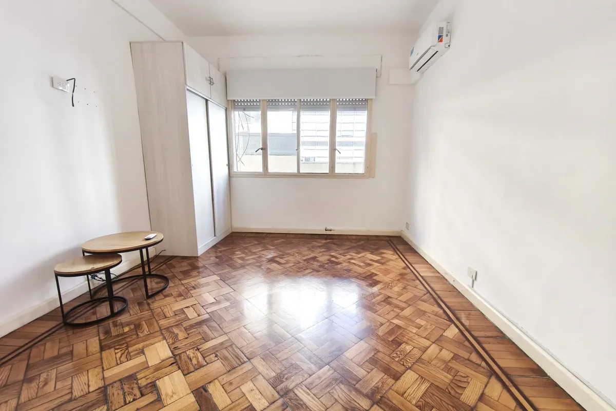 Departamento Monoambiente En Alquiler - Tribunales