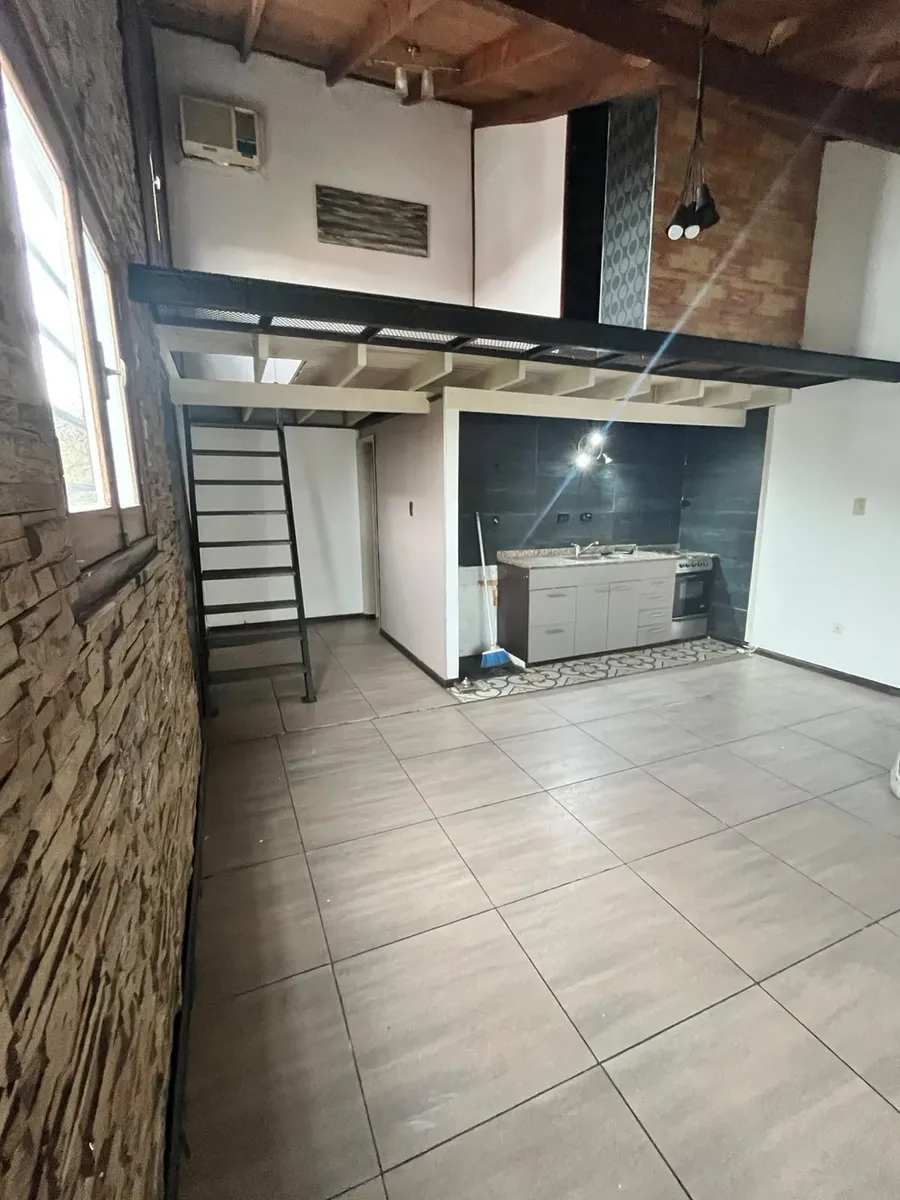 Loft con terraza y baño