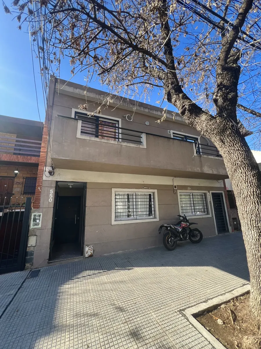 1 bedroom with balcony, Flores