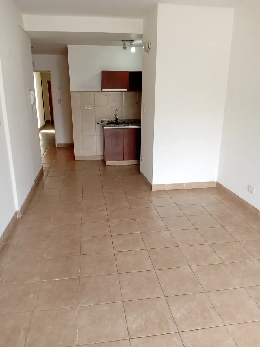 Monoambiente En Alquiler En San Cristobal