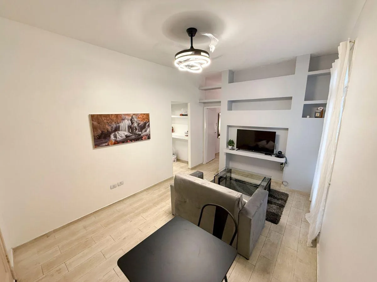 Alquiler Depto 2 Amb con o Sin Muebles Completo Impecable Colegiales / Belgrano
