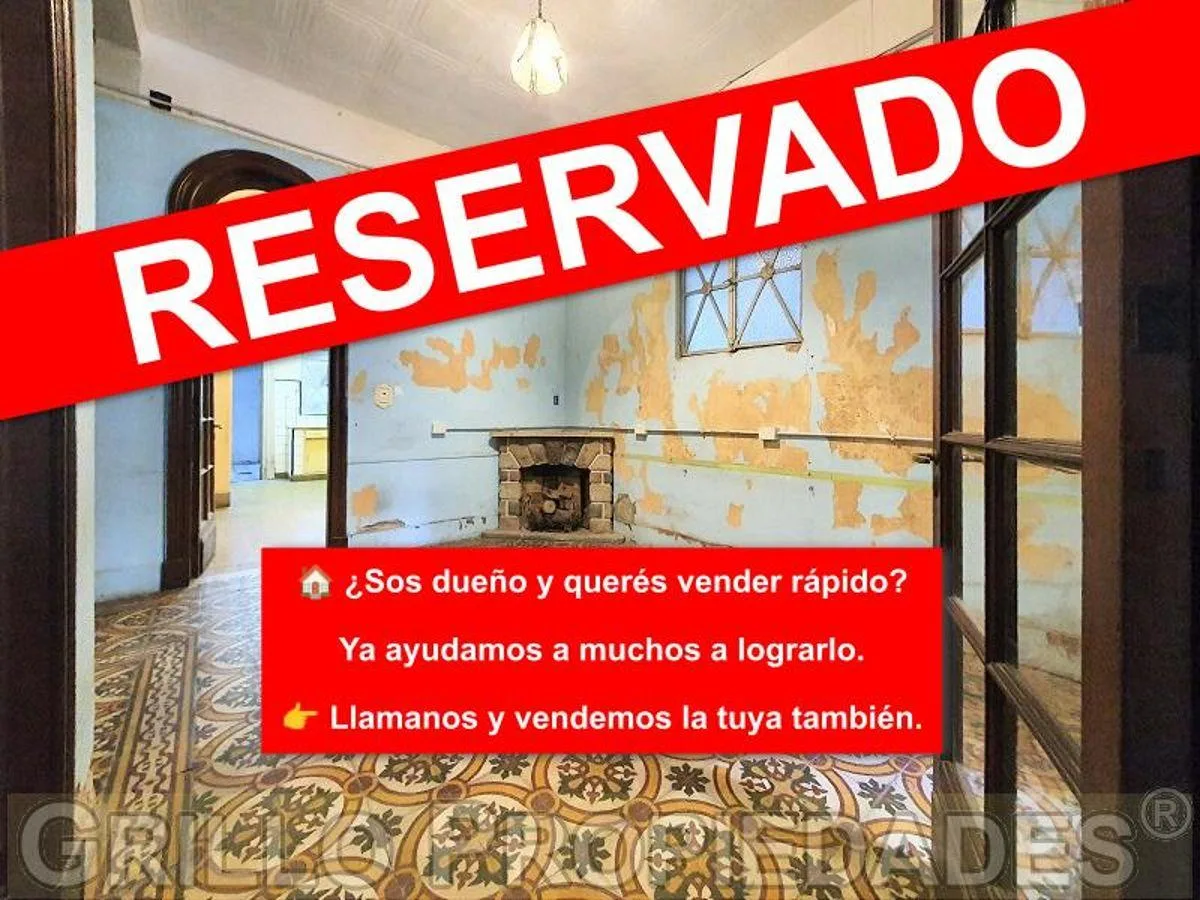 Casa con patio y terraza