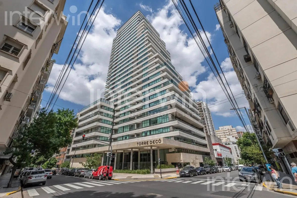Departamento En Alquiler - 2 Ambientes - Balcón - Cochera - Recoleta - Torre Decó