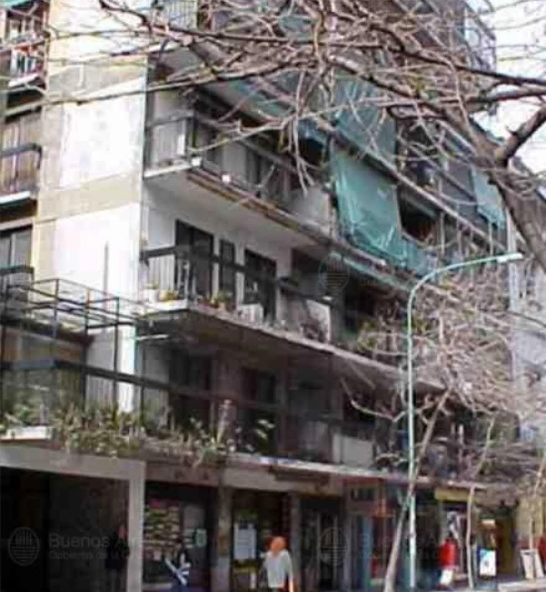 28 m² lateral con balcón francés
