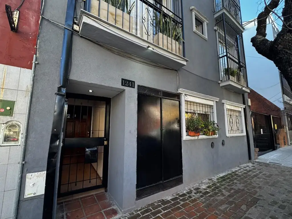 Departamento en PB con patio