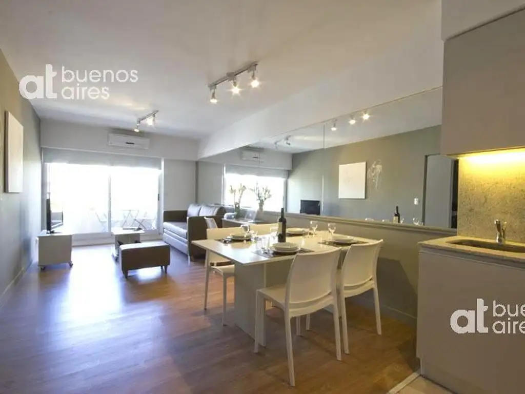 Palermo con balcón y amenities