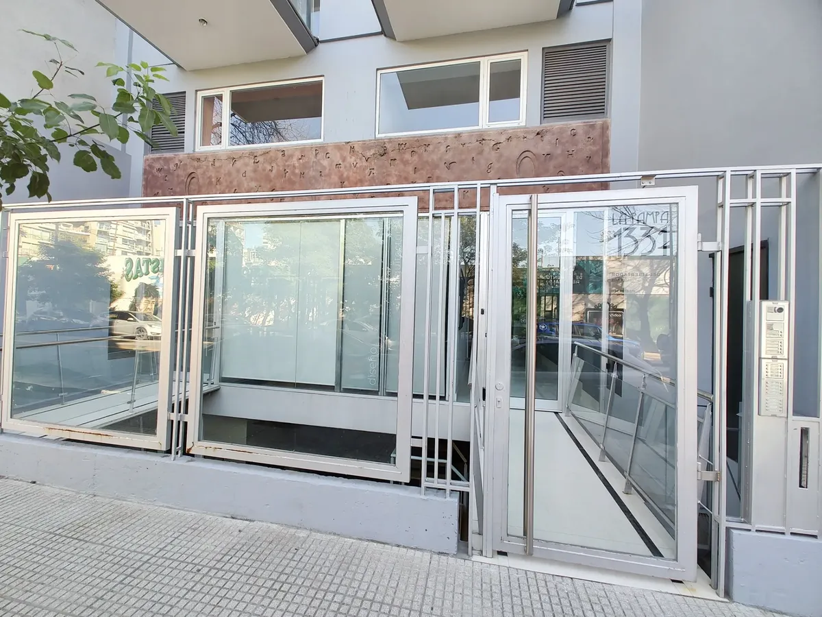 Studio with gym and balcony, Belgrano