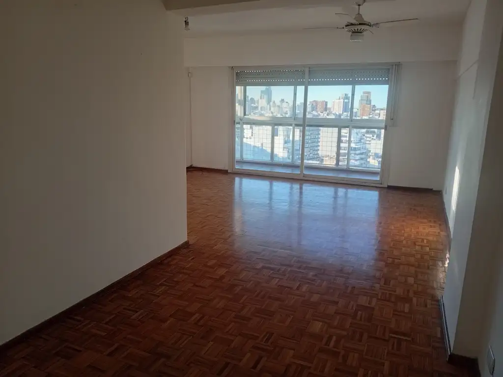 Palermo 14° piso con balcón