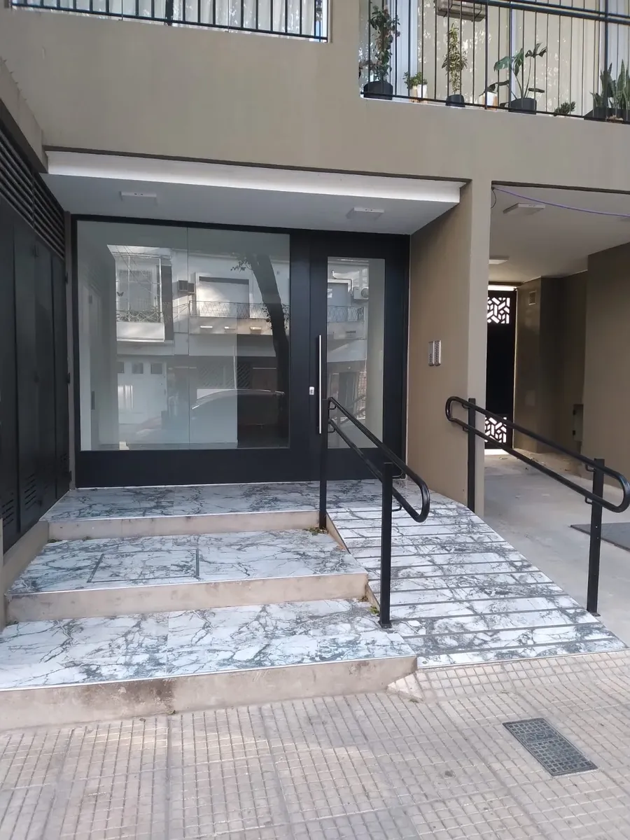 Departamento 1 ambiente con balcón