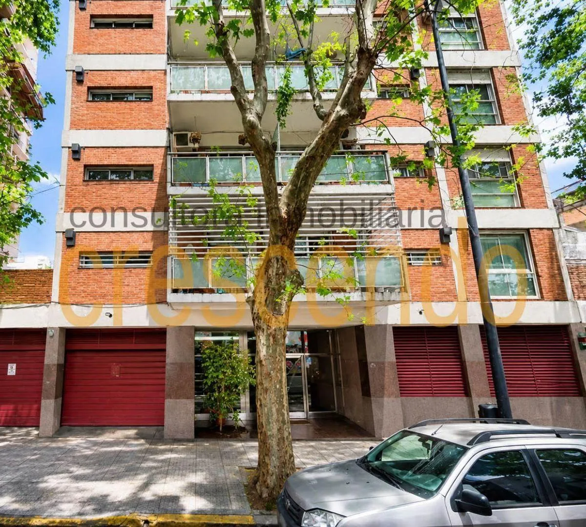2 ambientes con balcón Abasto