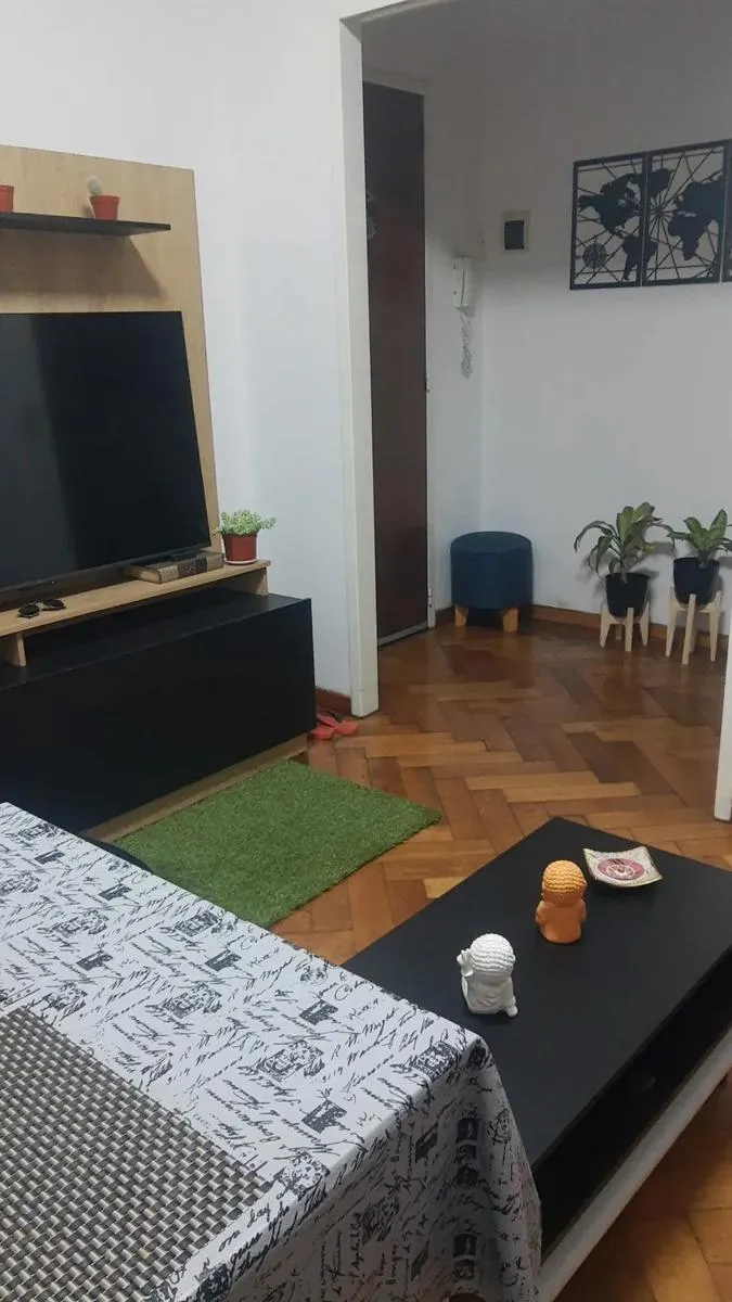Listing: 1 bedroom, Monserrat