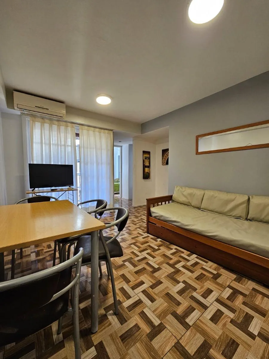 2 ambientes amoblado con balcón