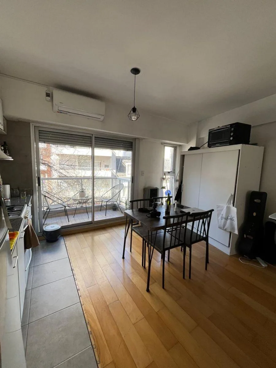 1 ambiente con balcón en Palermo