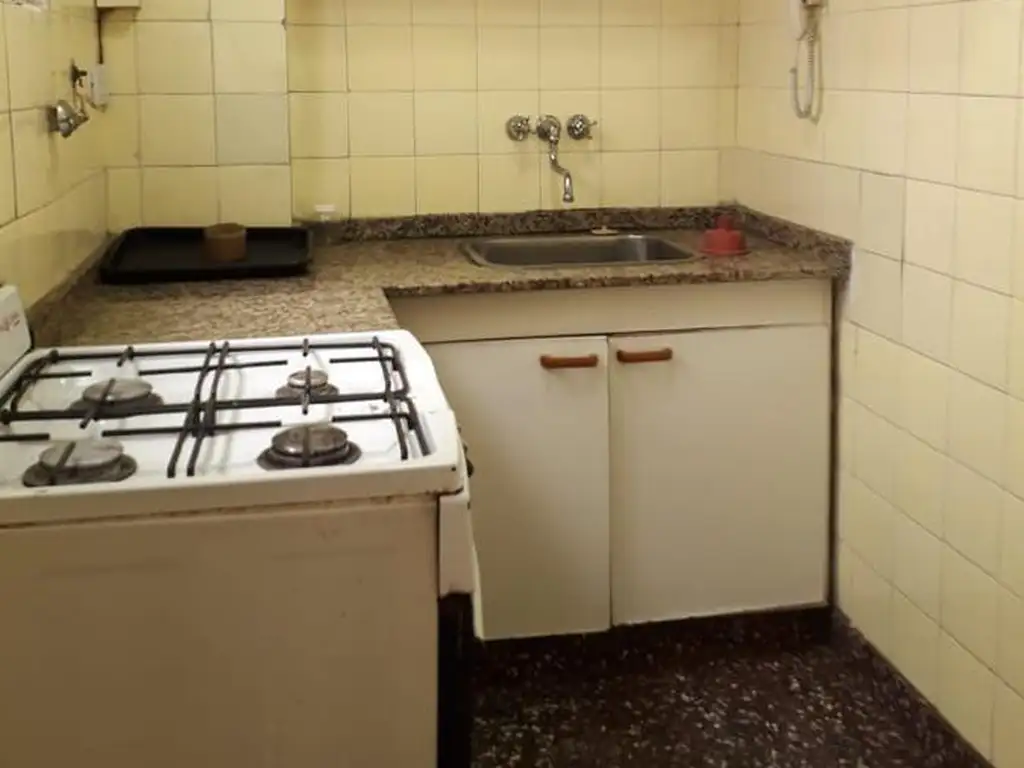 Квартира 2 комнаты с балконом в Реколете