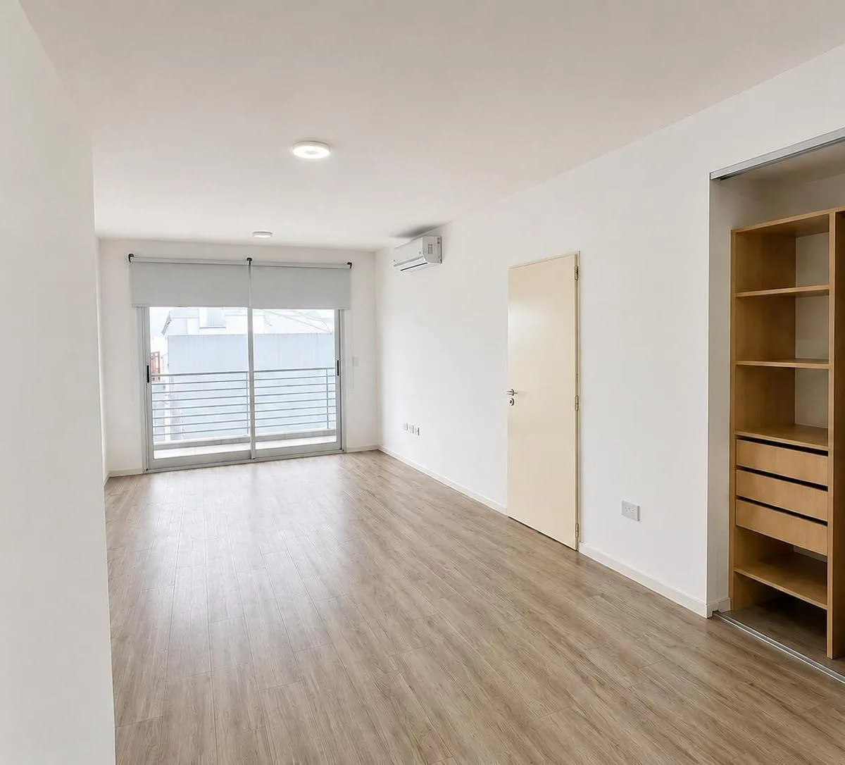 Studio with balcony, SUM and grill
