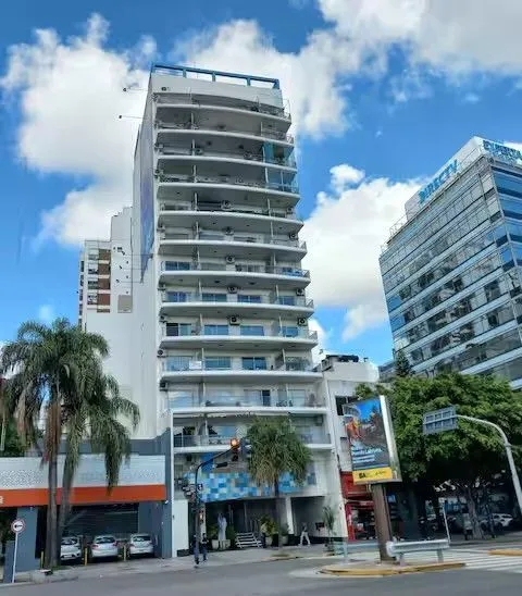 Monoambiente con balcón en Nuñez