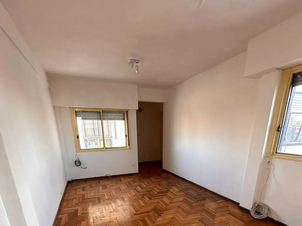Departamento en San Telmo con parquet