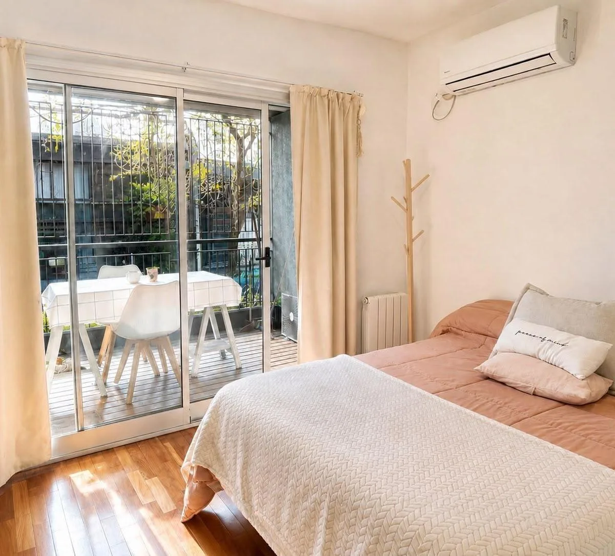 Amplio Monoambiente con Gran Balcon en Palermo