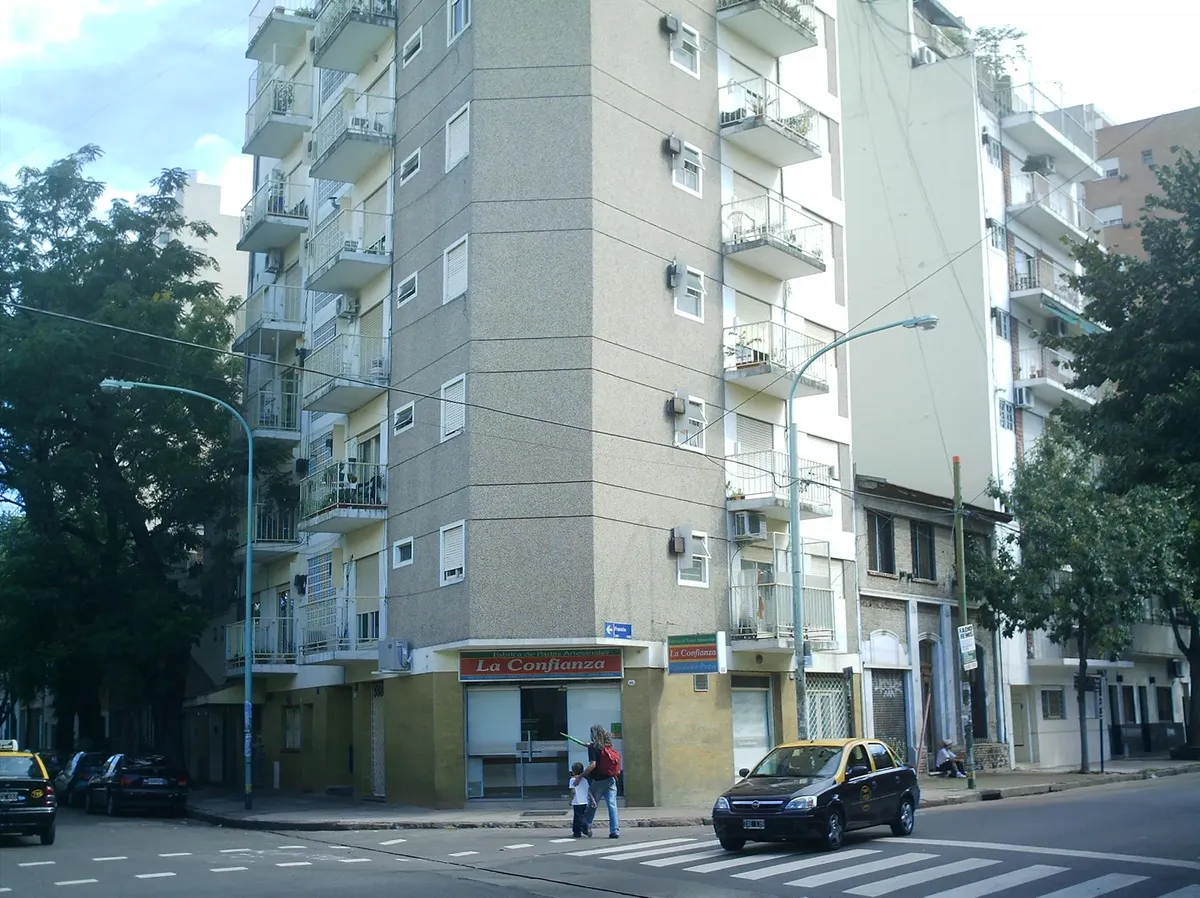 3° piso con balcón al frente