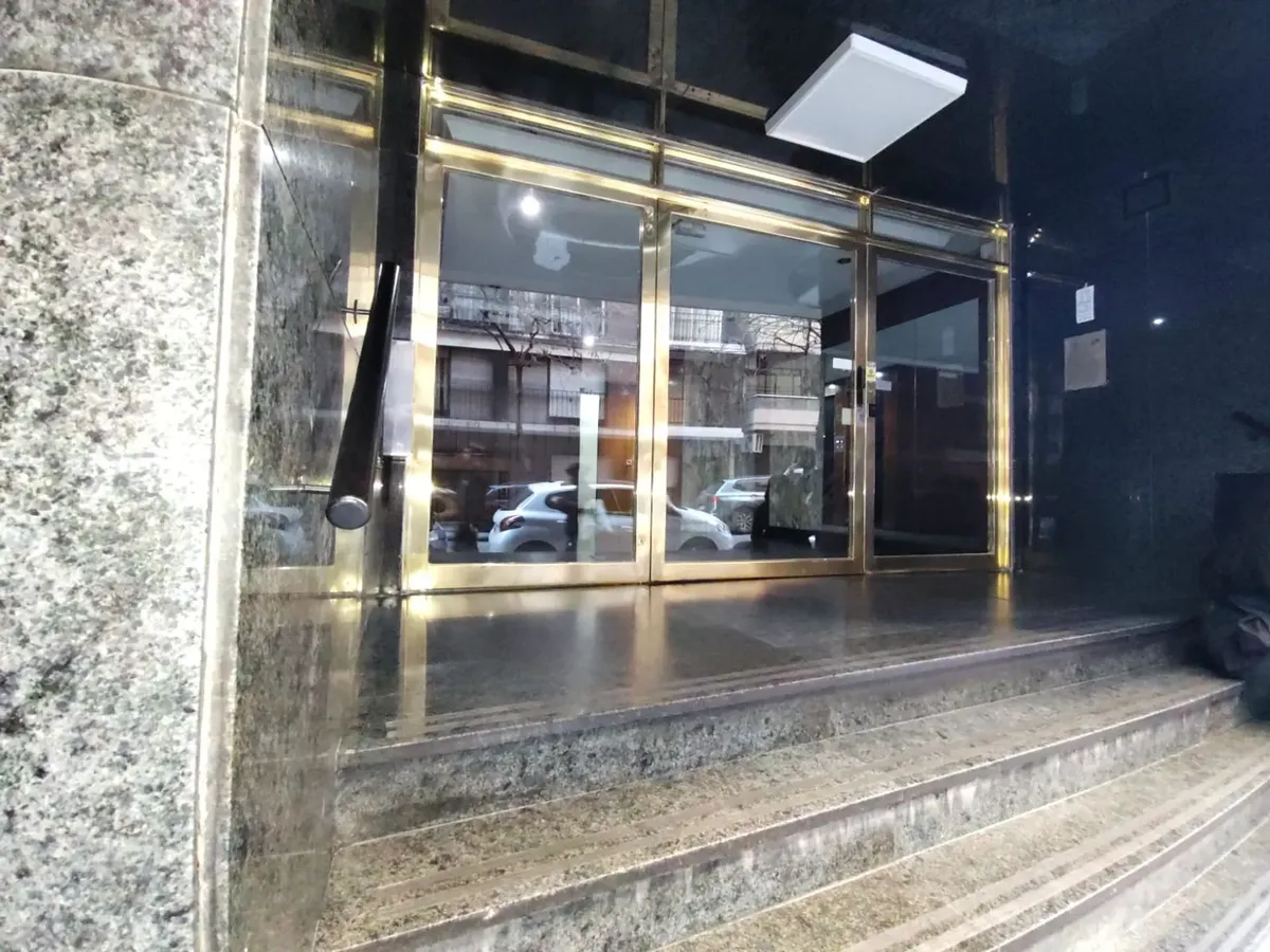 Alquiler 2 Ambientes Interno En Recoleta