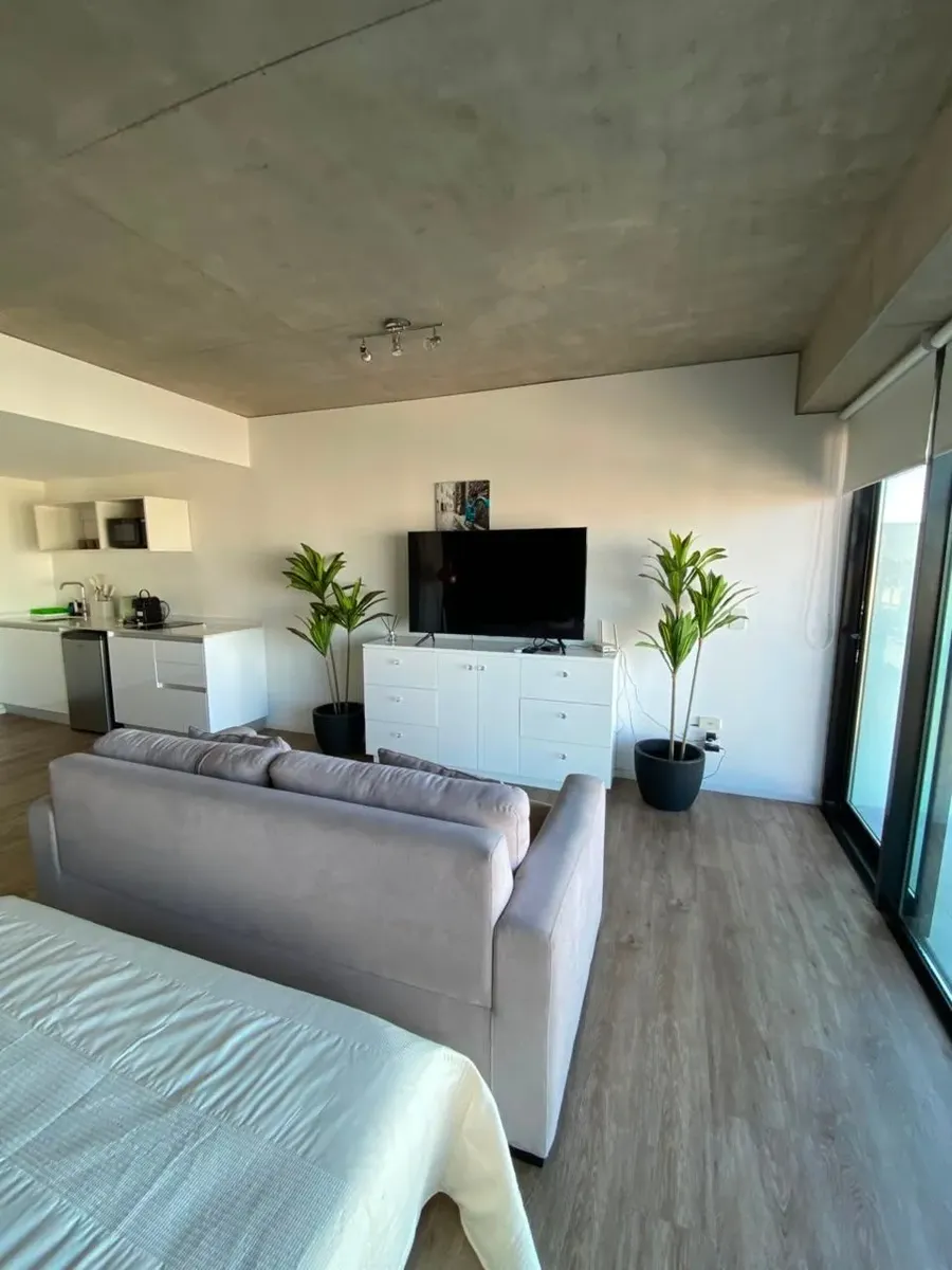 Studio with balcony in Puerto Madero
