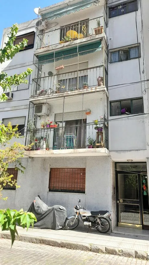 Caballito - Departamento 2 Amb Con Patio Propio!