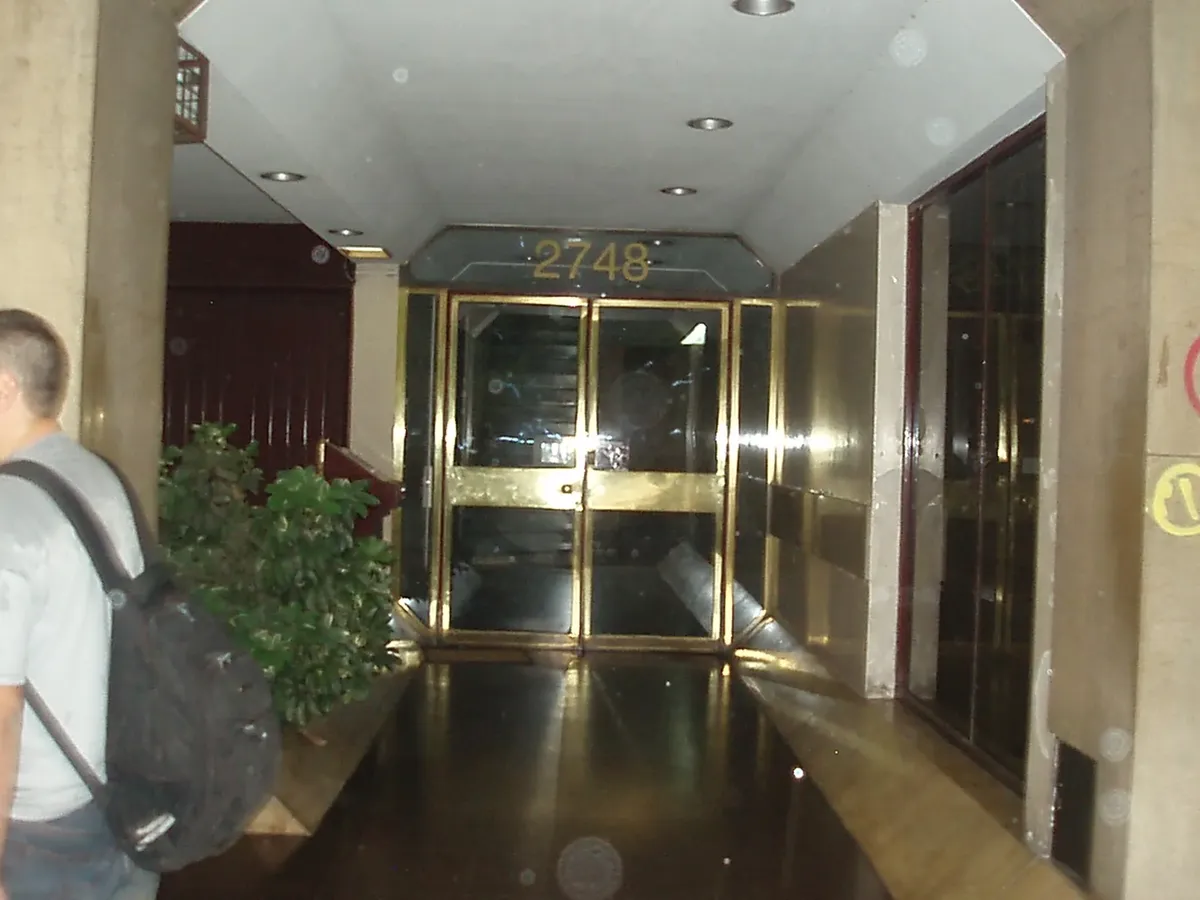 Departamento 2 ambientes con cochera