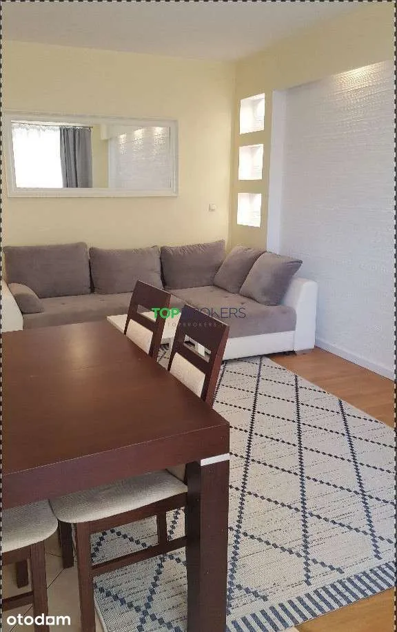 Trzy pokoje, garaż, blisko metra