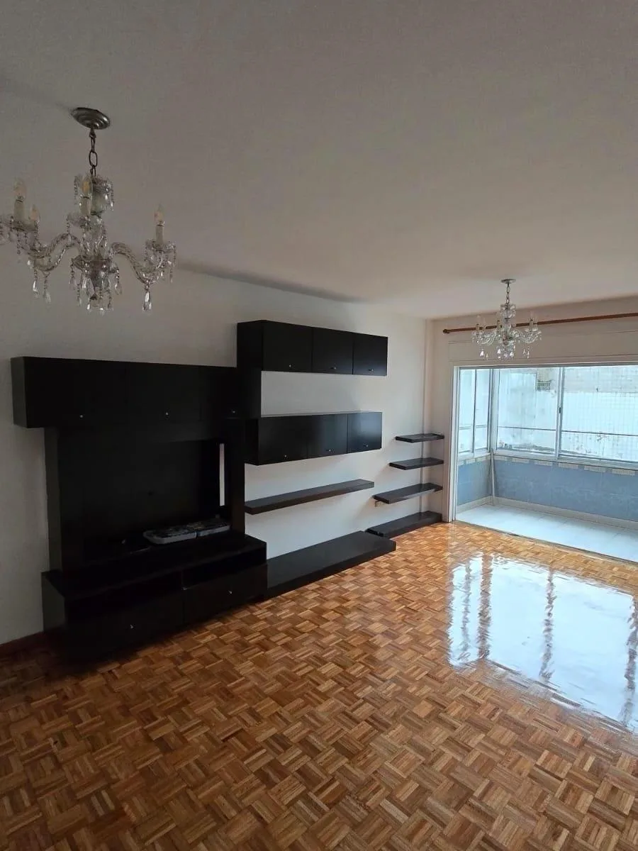 Departamento 4 ambientes con cochera