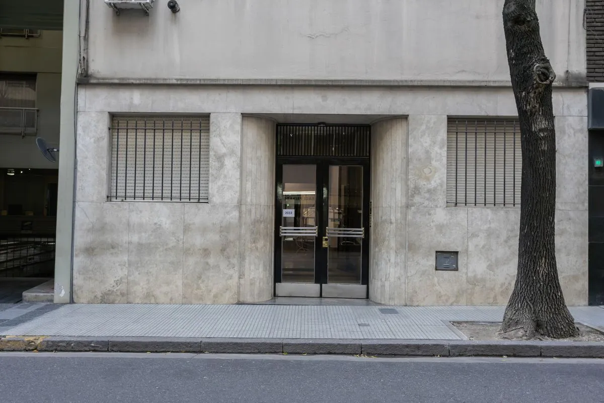 1 dormitorio amoblado contrafrente