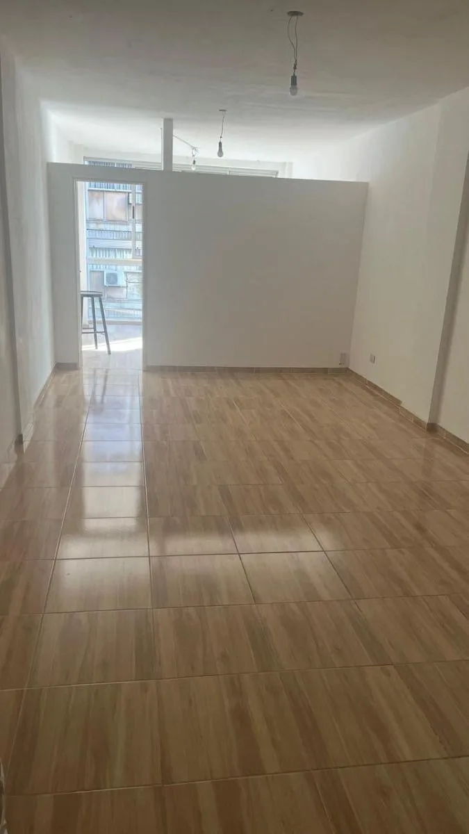 West-facing 1BR with A/C