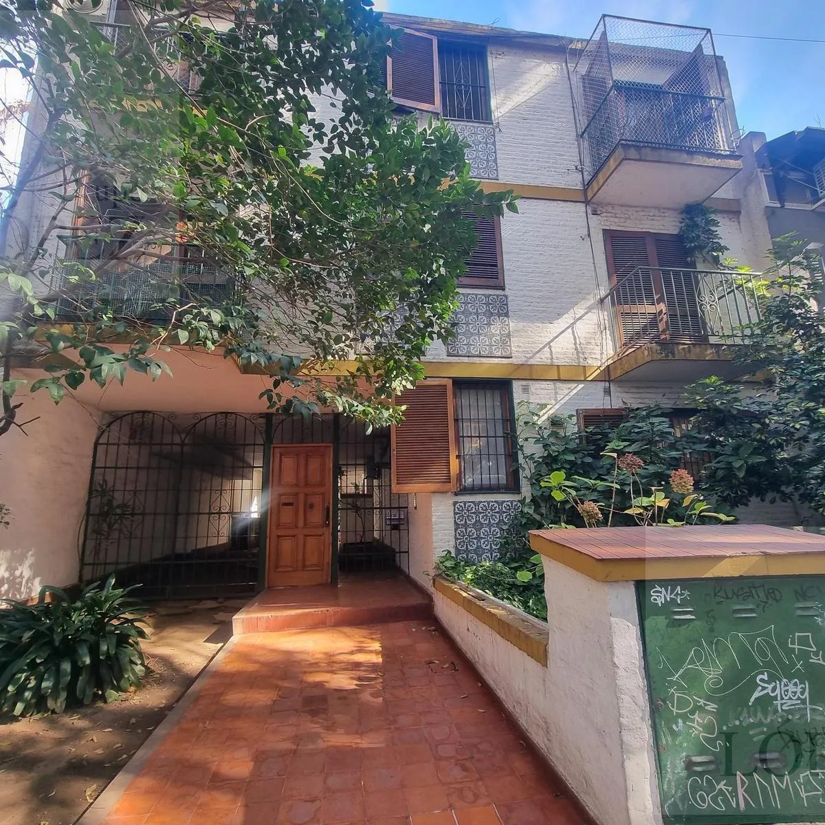 3 ambientes con balcón