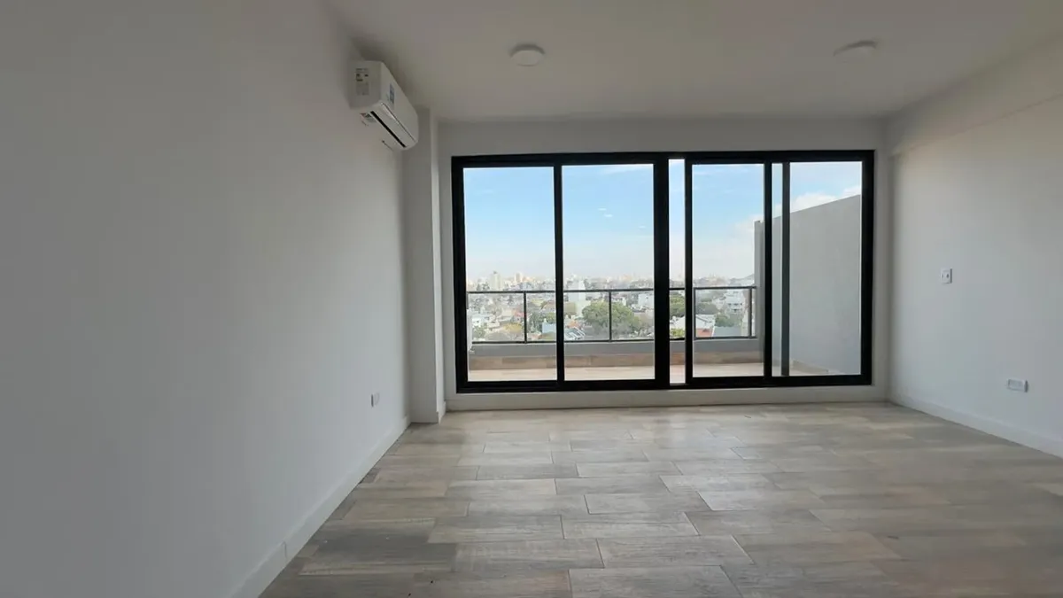 Alquiler Monoambiente  A Estrenar En Coghlan
