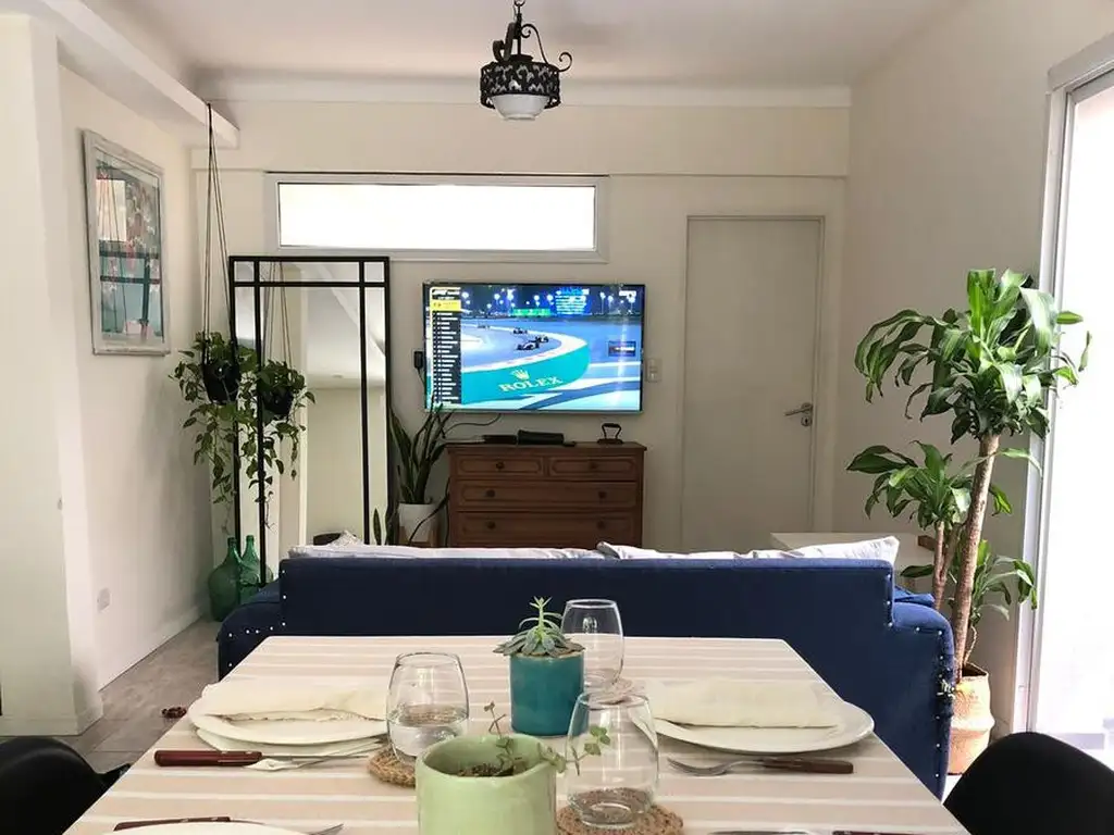PH con balcón y patios